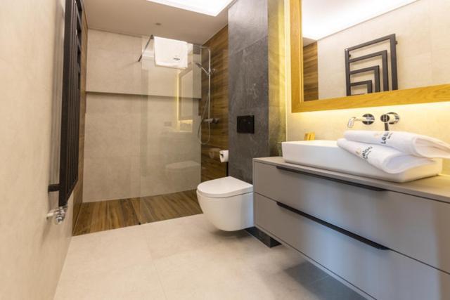Aparthotel Leeloo à Człuchów Extérieur photo