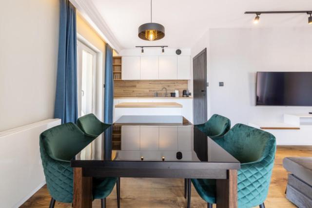 Aparthotel Leeloo à Człuchów Extérieur photo