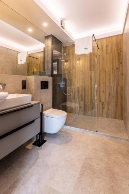 Aparthotel Leeloo à Człuchów Extérieur photo